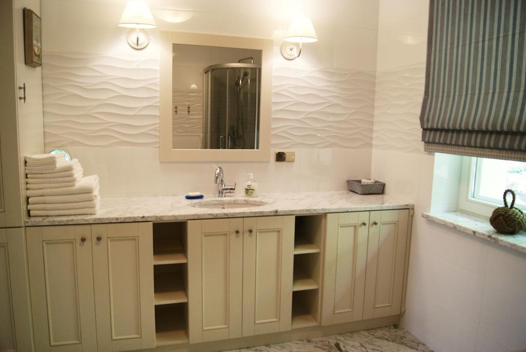 Apartment I *